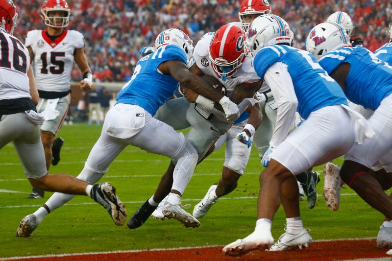 The chaos of conference tiebreakers. Breaking down the CFP races