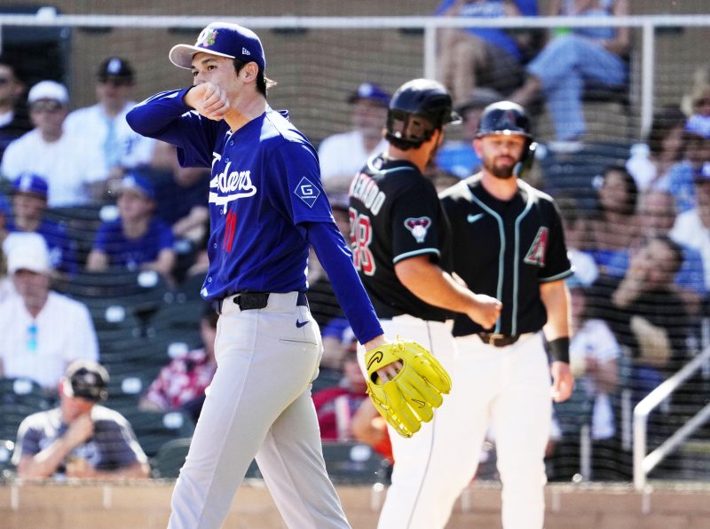 Roki Sasaki’s shaky spring debut invokes concern for Dodgers