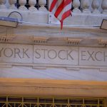 Stocks Settle Mixed as AI Angst Offsets Easing Geopolitical Tensions